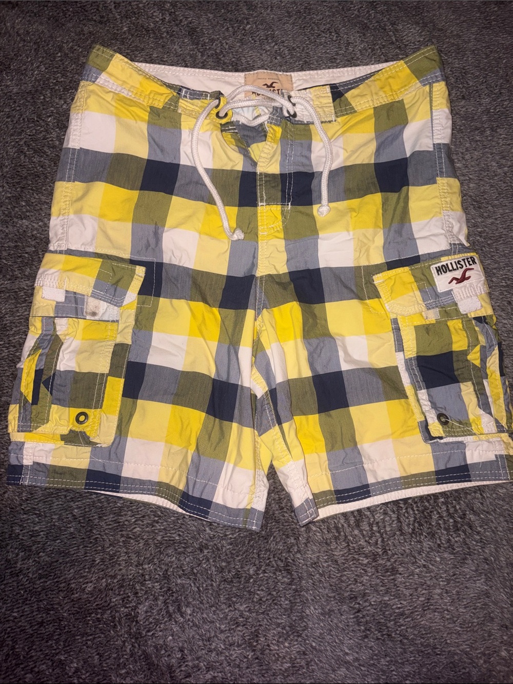 Hollister Yellow, Navy & Gray Plaid Cargo Shorts
